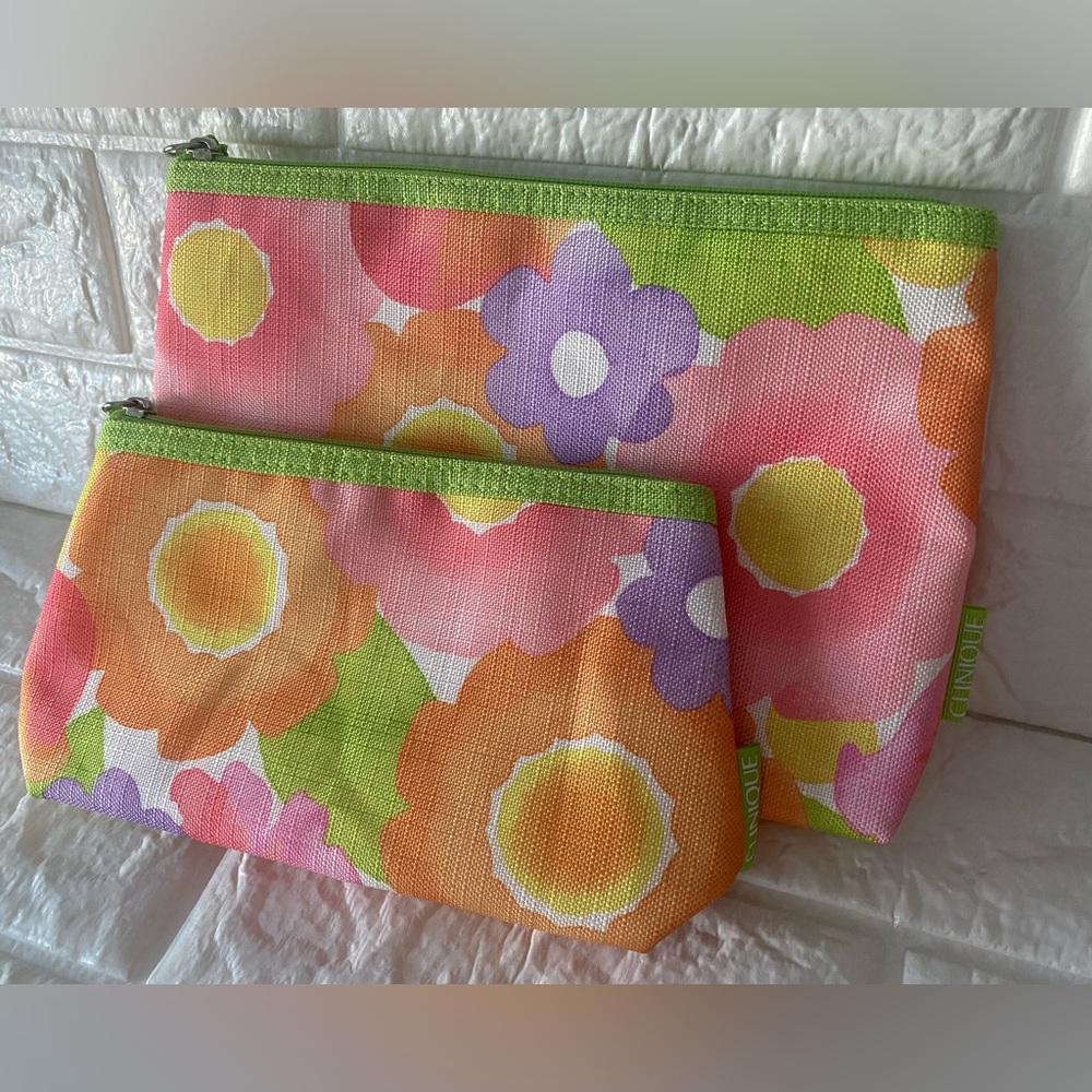 Clinique Cosmetic Zip Bags - Set of 2 - New